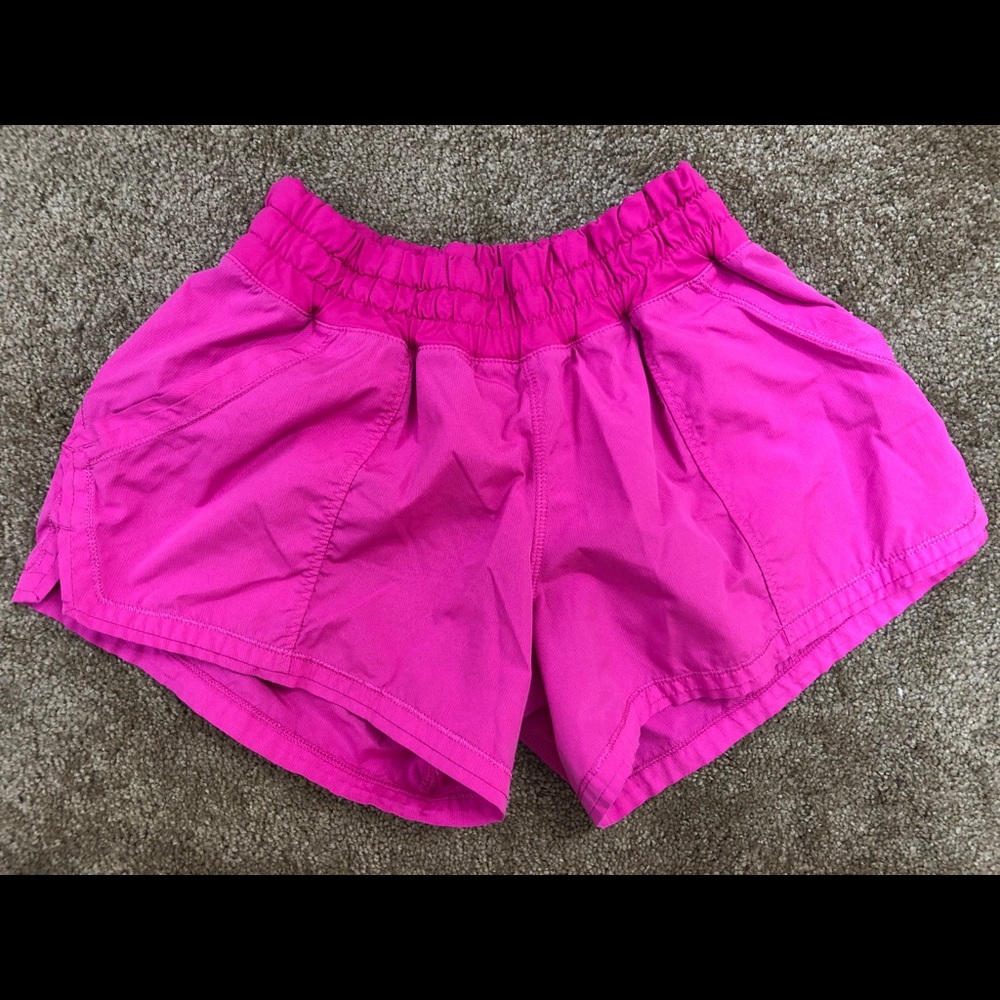 Lululemon Women Shorts Size 4